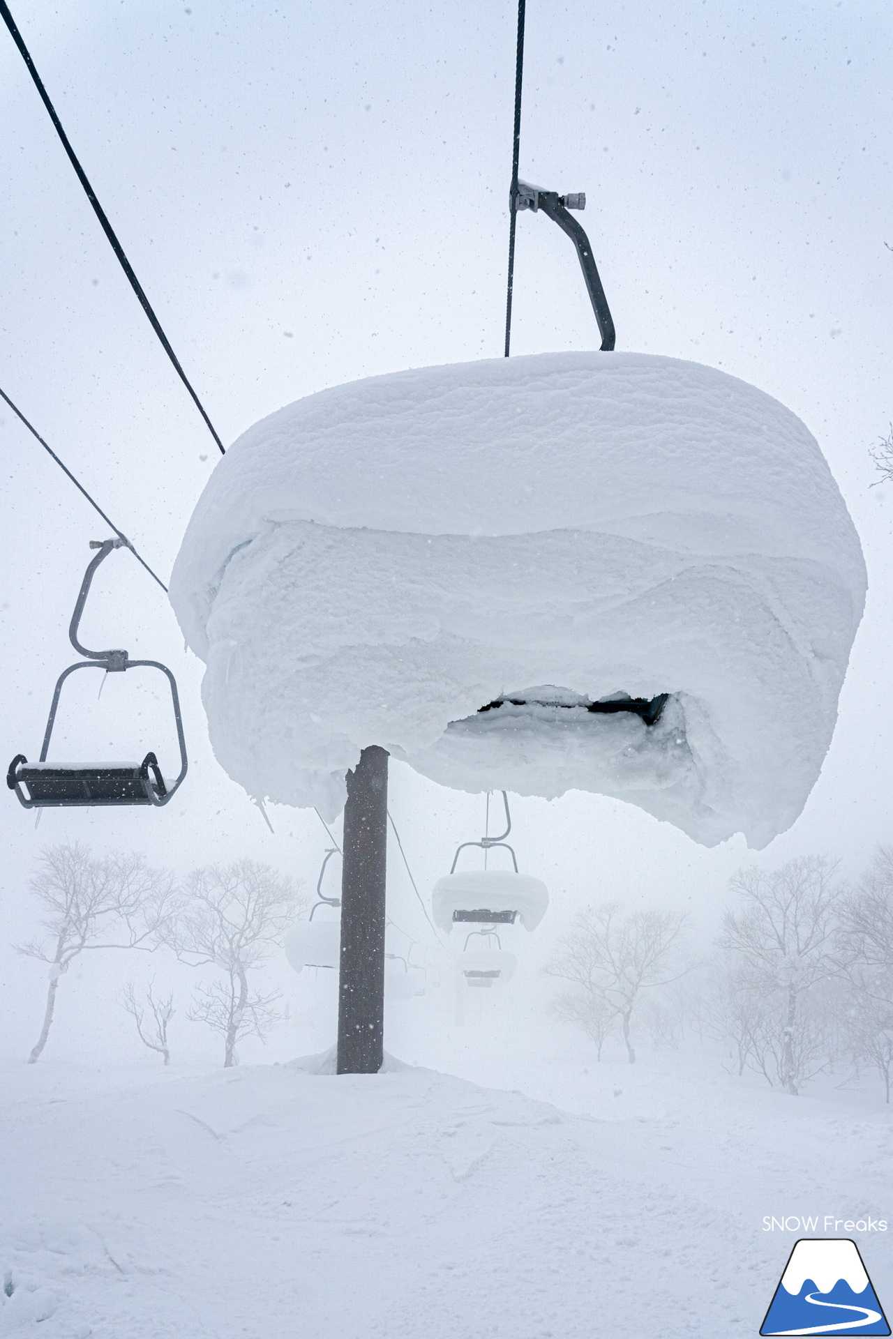 ルスツリゾート｜Mt.イゾラは、驚きの積雪量！春シーズンも広大な滑走エリアを楽しみましょう♪